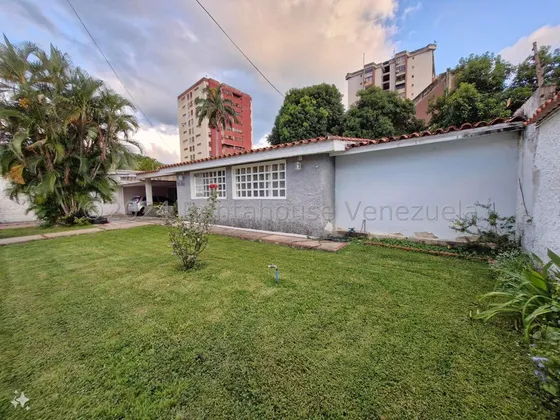Rent-a-house Trae Para Ti Casa En Venta En El Limon    Rah 25-3447 Meglisf