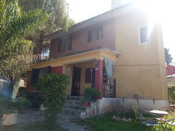 Venta Casa + Departamento En Salsipuedes 