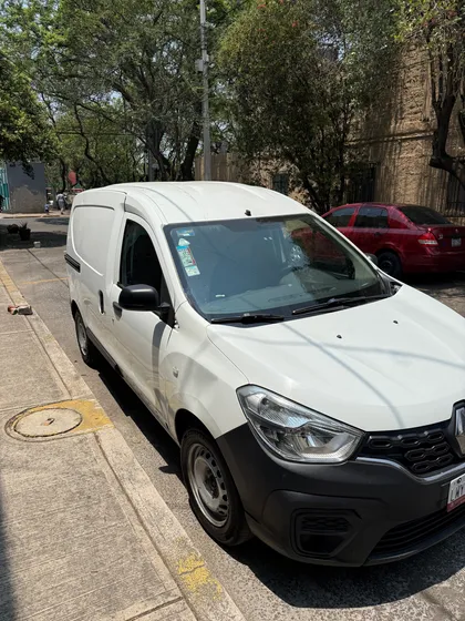 Renault Kangoo 1.6 Intens