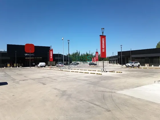 Arriendo Local Comercial Centro Brisas Norte 80,47 M2.