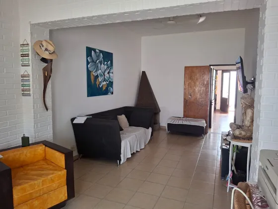 Casa En Venta De 4 Ambientes En Carapachay 