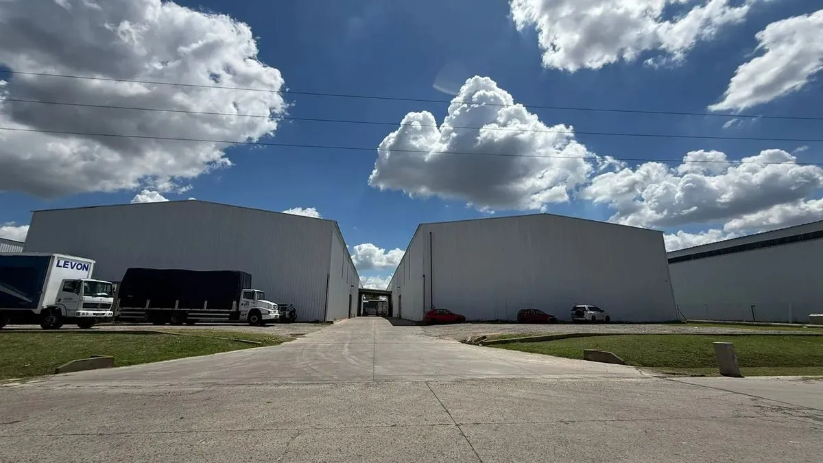 Nave Industrial Premium 3300m2 Parque Industrial Del Oeste