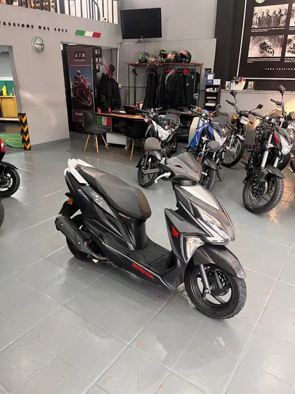 Honda Elite 125