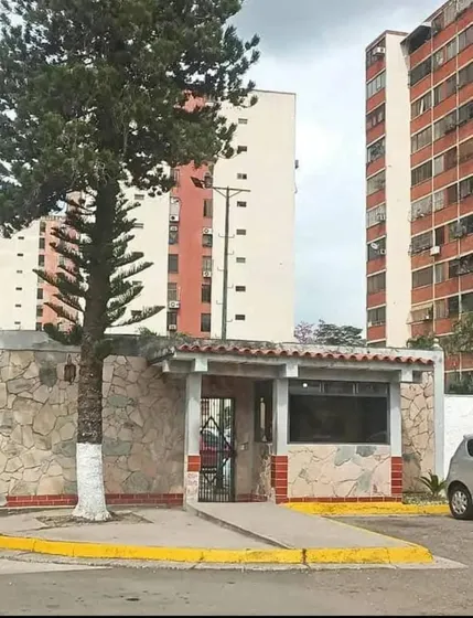 Apartamento En Venta Conj. Res. Camino Real - Naguanagua