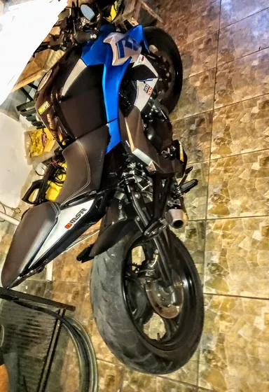 Cf 400 Snakt