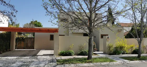 Excelente Casa Cond. Las Flores. Piedra Roja, Chicureo
