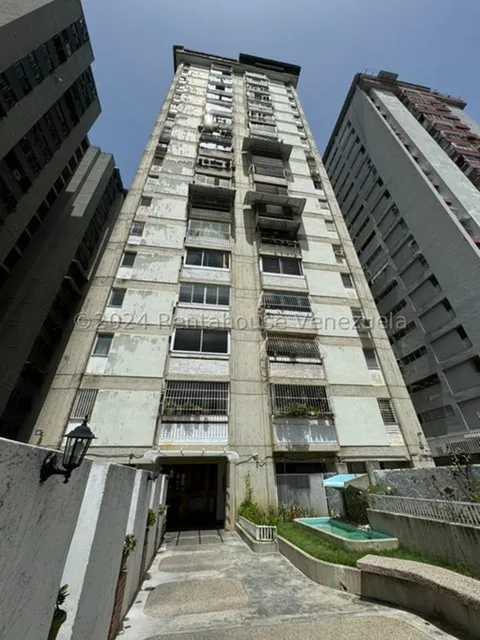 Hermosa Vista Paranoramica Desde Apartamento En Los Ruices - 24-28934 Angiee