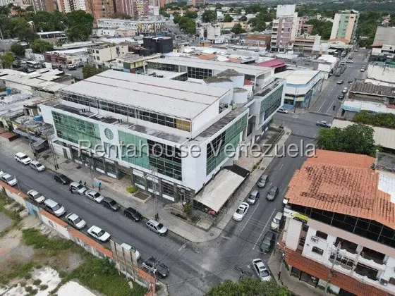 Alquiler Espectacular Oficina Totalmente Amoblada En Centro Empresarial De Primera Al Este De Barquisimeto Mehilyn Perez Tu Asesor De Confianza