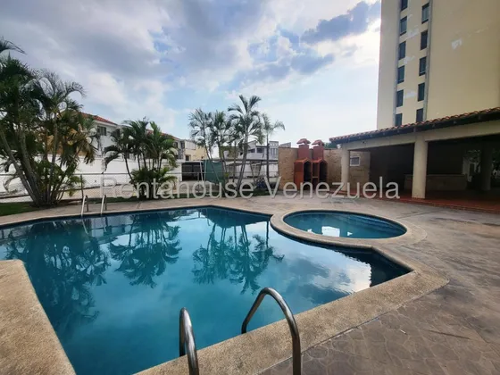 Asg En Alquiler Lindo Y Acogedor Apartamento En Urb San Jacinto 25-22184