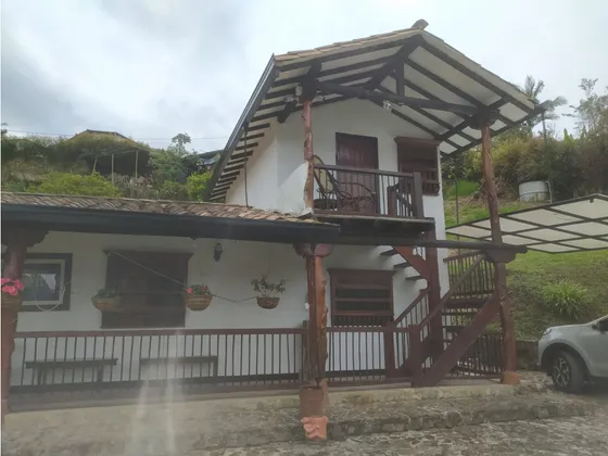 Casa Campestre En Venta Sector Samaria - El Carmen De Viboral 