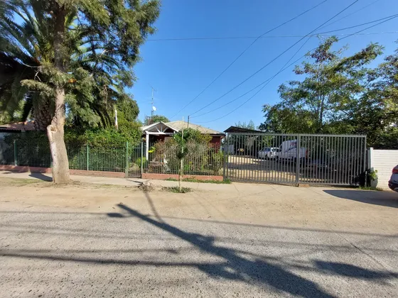 Gran Terreno Con Casa En Pleno Centro De El Monte