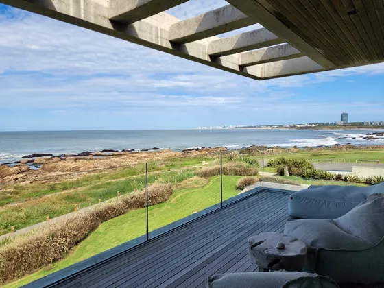 Alquiler De Depto Sobre Playa Montoya, La Barra, Punta Del Este