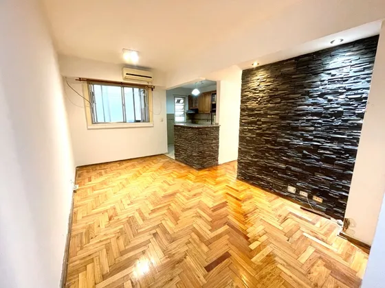 Alquiler Departamento 3 Ambientes Con Cochera