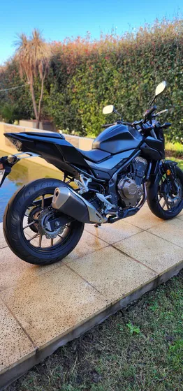 La Moto Está Impecable, Cubierta Trasera Nueva, Bateria Nuev