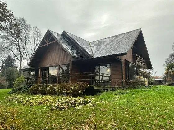 Parcela Con Casa En Venta En Loteo De Las Quemas
