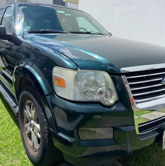 Ford Explorer Xlt