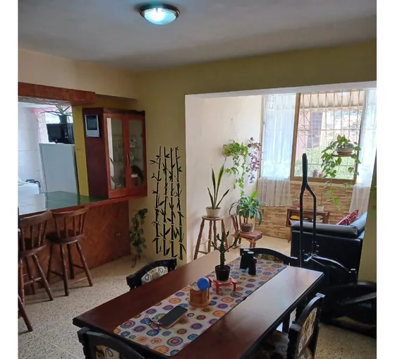 Apto La Candelaria 115 Mt2 , 4 Hab 3 Baños.  El Edificio Cuenta Con Estacionamiento En Aqluiler