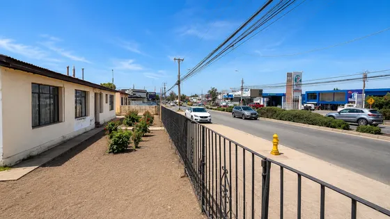 Terreno Comercial Y Residencial En Venta | Av. Balmaceda |