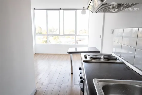 Departamento En Venta De 1 Dorm. En Independencia