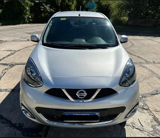 Nissan March 1.6 Advance Media Tech 107cv Mt