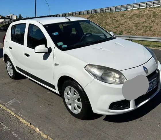 Renault Sandero 1.6 Confort 105cv
