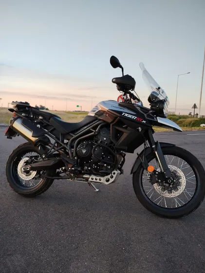 Tiger 800 Xcx