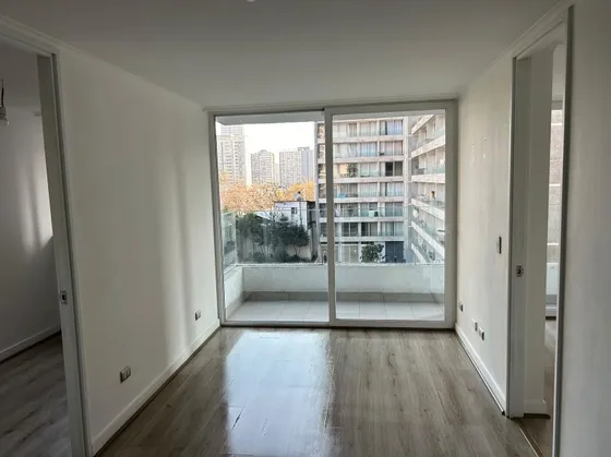 Bello Depto En Arriendo A Pasos Del Metro
