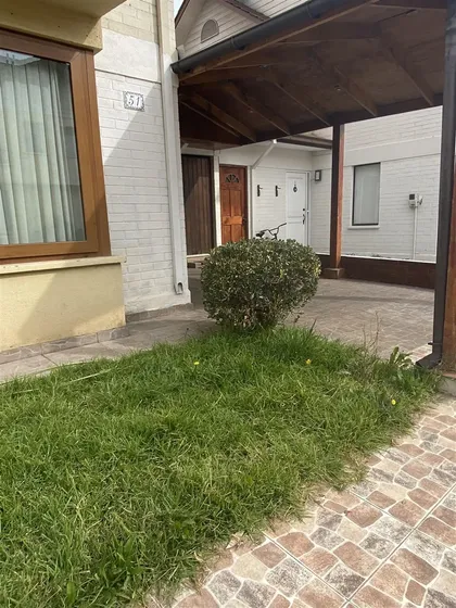 Arriendo De Casa En Condominio