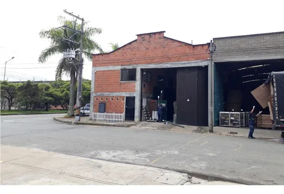 Bodega En Venta En Medellín - Ditaires