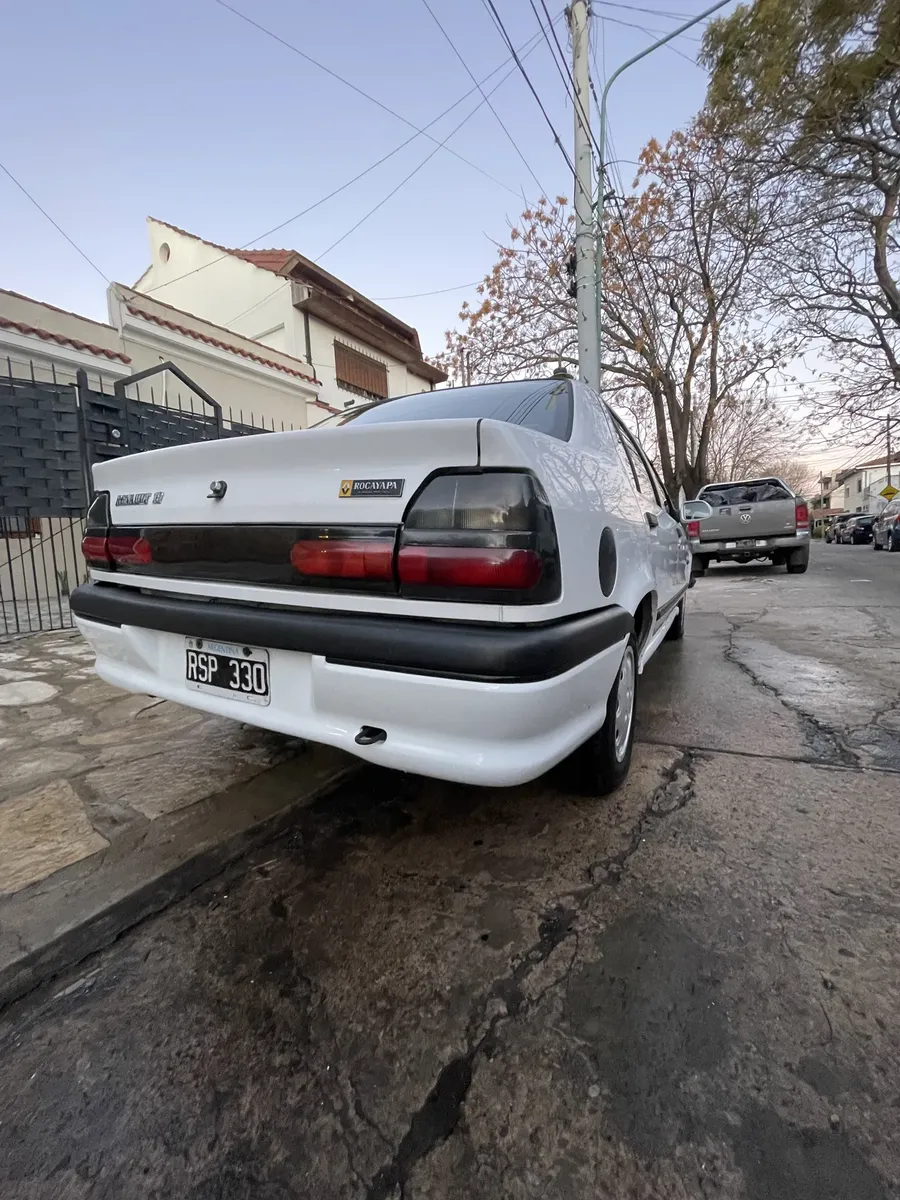 Renault R19 1.8 Rt Rti535256473136670721