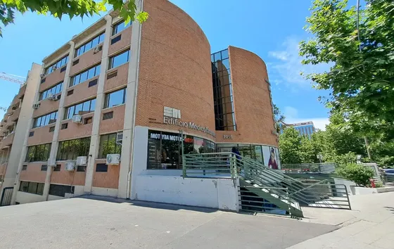 Excelente Ubicacion, Las Condes/ Tabancura, Prox. Metro.40mt