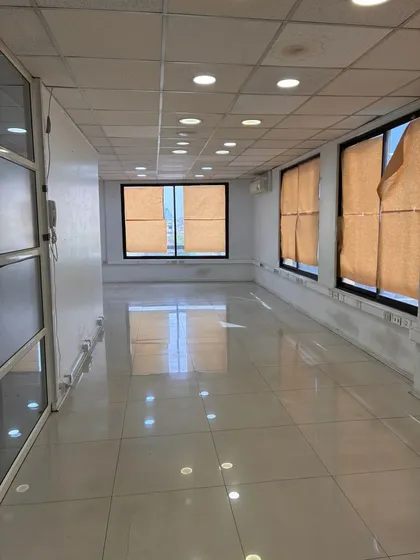Oficina / Bodega 106 M2 En Dominica A Pasos De Patronato