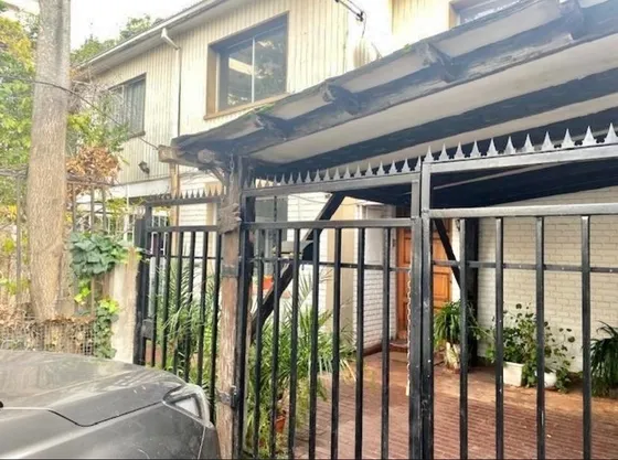 Venta De Casa Sector Hernando De Magallanes, Las Condes