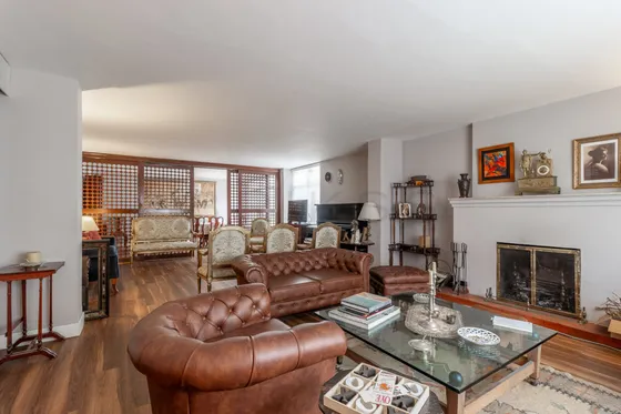 Casa En Arriendo/venta En El Nogal. Cod V6664