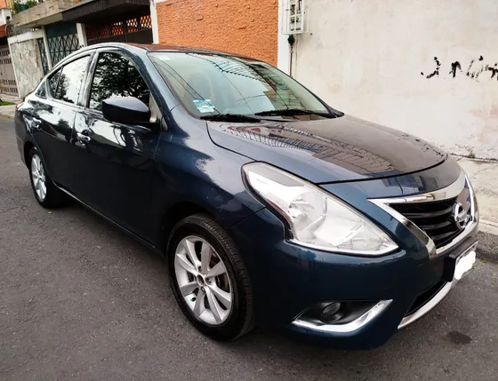 Nissan Versa 1.6 Advance At