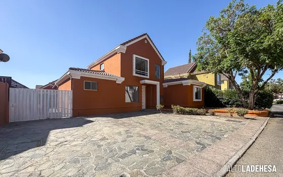 Casa En Condominio, Av. Del Canal / Transversal Uno