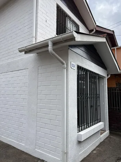 Casa De 2 Pisos 3 Dormitorios Y2 Baños Buin Arriendo 465,000