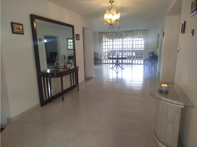 Alquiler Casa Urb. Prados Del Este (rio De Oro)