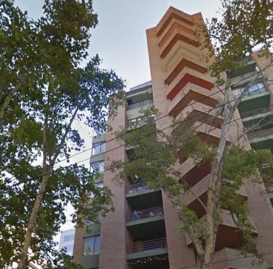 Inversionistas Se Vende A Puertas Cerradas (89705)