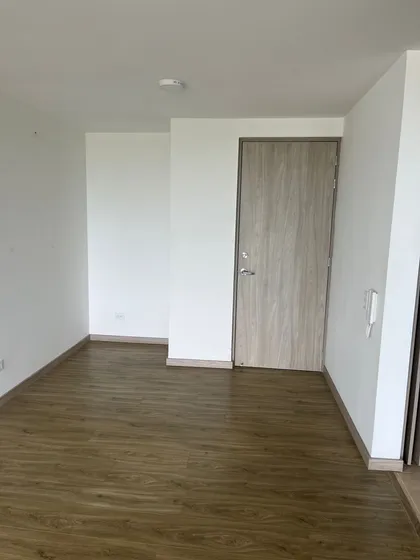 Apartamento En Venta En Pinares/ Pereira (279060594).