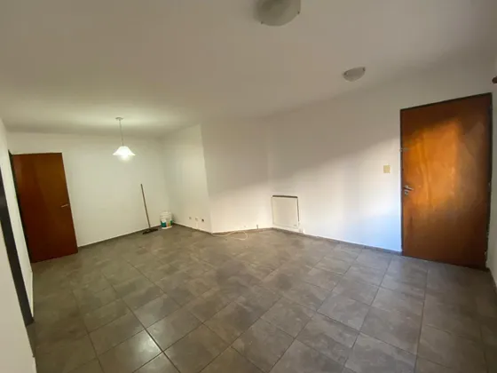 Alq Hermoso Depto Dos Dormitorios En La Mejor Zona De Nueva Córdoba