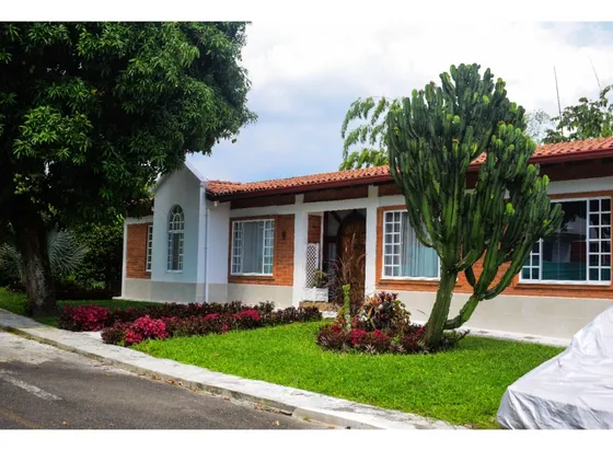 Venta Hermosa Y Amplia Casa Campestre En Morelia Pereira  