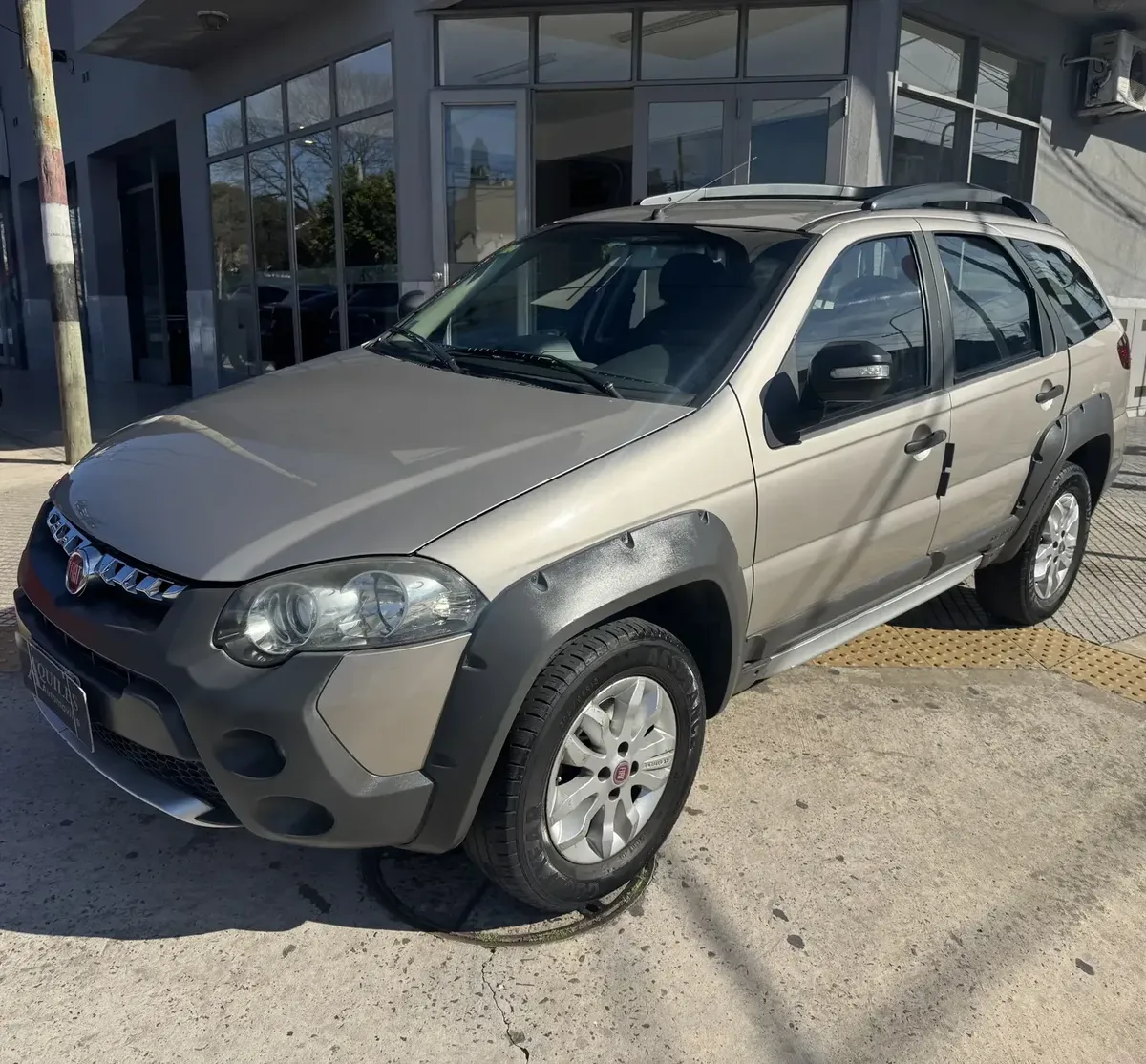Fiat Palio Weekend Adventure