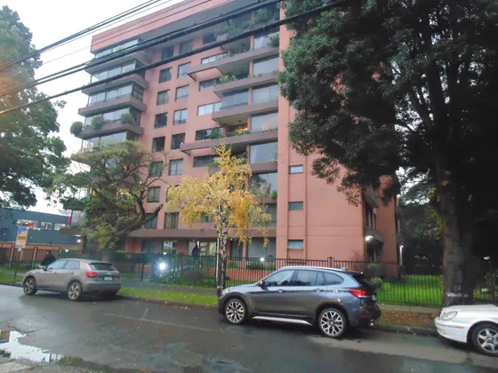 Se Vende Depto. Sector Av. Alemania, 2 Dormit. Y 2 Baños.