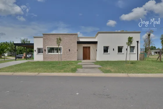 Casa Interno Al Verde #200-300 - Pilar Del Este - Santa Elena - 151m2 #id 8669