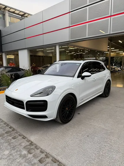 Porsche Cayenne 4.0 V8 Gts At