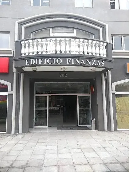 Se Arrienda Oficina En Edif. Finanzas.