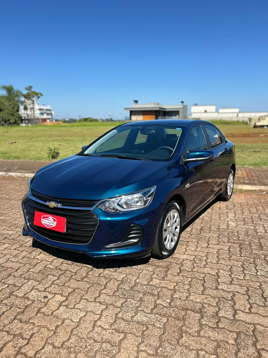 Chevrolet Onix Plus 1.0 LT 4-door