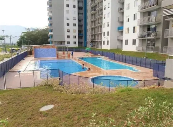 Apartamento Ubicado En El Séptimo Piso Del Exclusivo Conjunto Reserva Gran Montes, En El Sector Mirolindo, Sobre La Vía Ibagué - Bogotá