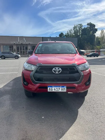 Toyota Hilux Pick-up 2.8 Cd Srv 177cv 4x4 At